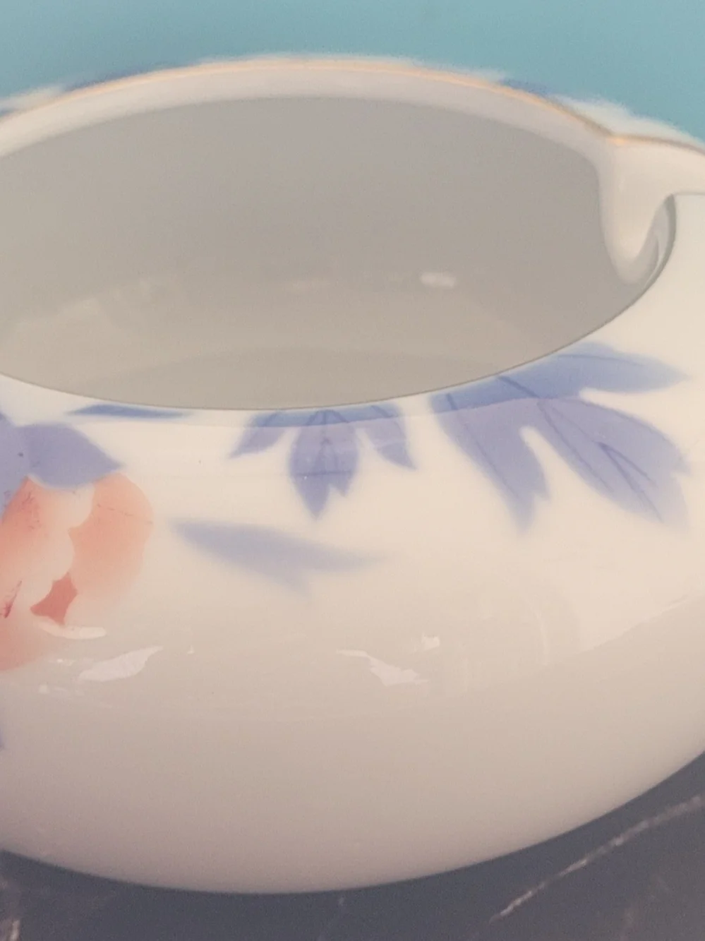 Japanese Porcelain Ashtray - Fukagawa Seiji